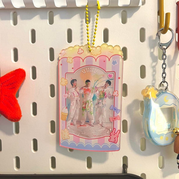 Popcorn Photocard Holder Keychain